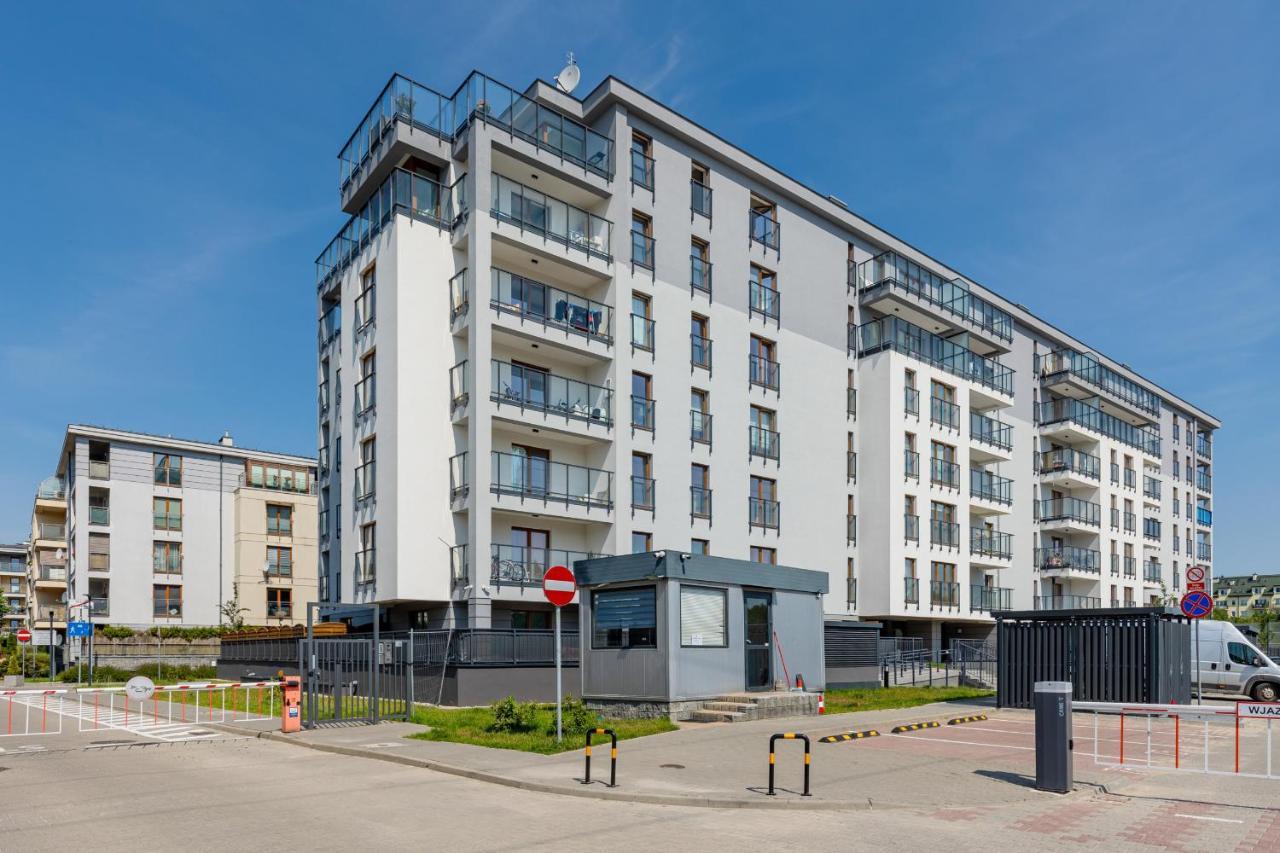 Ursus Sunny Studio For 4 Guests With Parking & Balcony By Noclegi Renters Warszawa Eksteriør billede